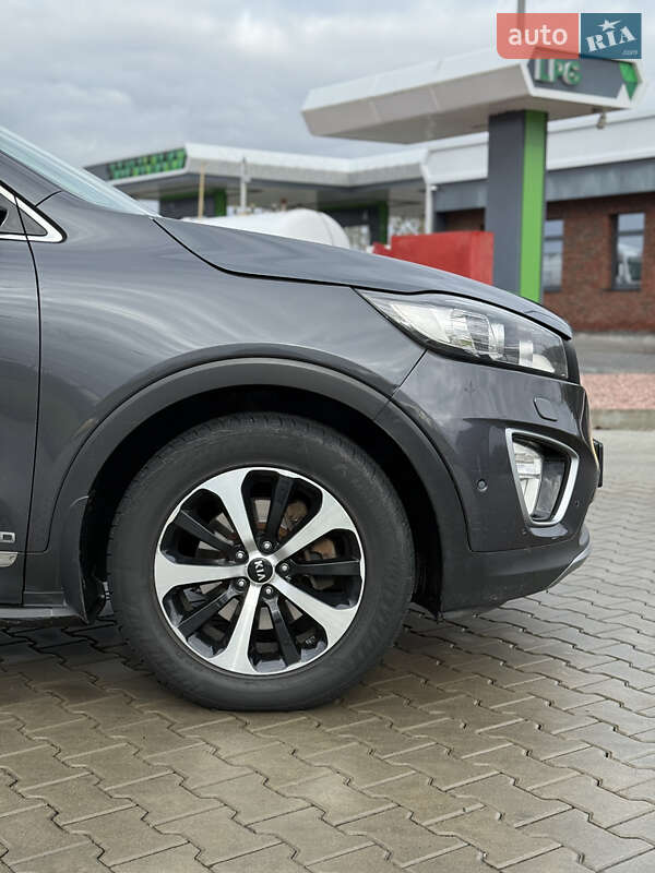 Внедорожник / Кроссовер Kia Sorento 2015 в Луцке фото 11 Внедорожник / Кроссовер Kia Sorento 2015 в Луцке