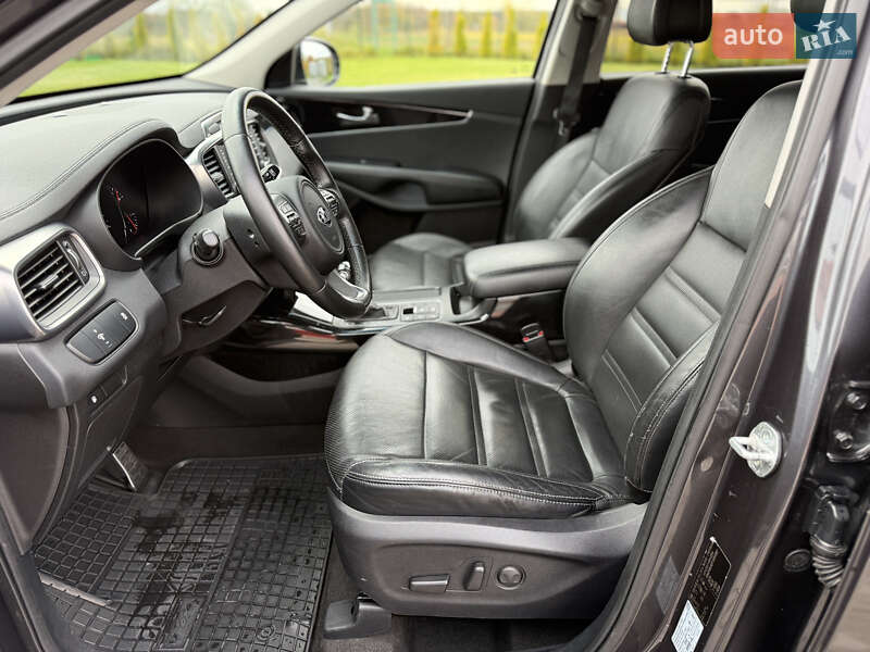 Внедорожник / Кроссовер Kia Sorento 2015 в Луцке фото 36 Внедорожник / Кроссовер Kia Sorento 2015 в Луцке