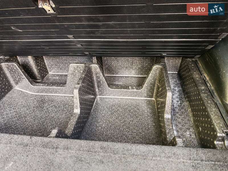 Внедорожник / Кроссовер Kia Sorento 2015 в Могилев-Подольске фото 53 Внедорожник / Кроссовер Kia Sorento 2015 в Могилев-Подольске