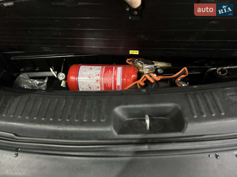 Внедорожник / Кроссовер Kia Sorento 2010 в Киеве