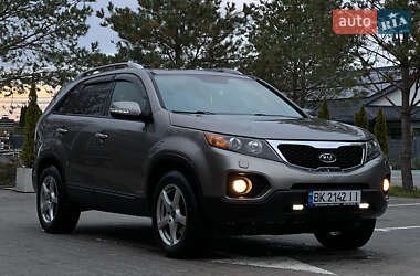 Позашляховик / Кросовер Kia Sorento 2010 в Рівному