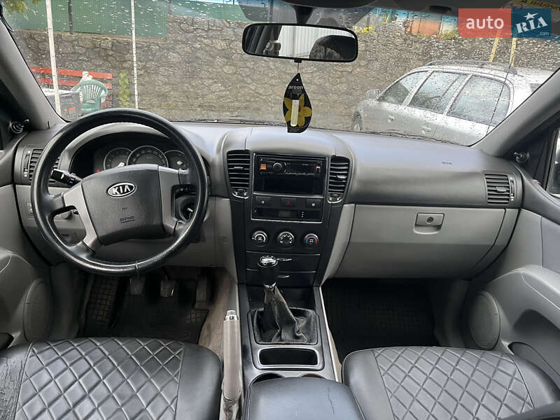 Внедорожник / Кроссовер Kia Sorento 2009 в Корсуне-Шевченковском