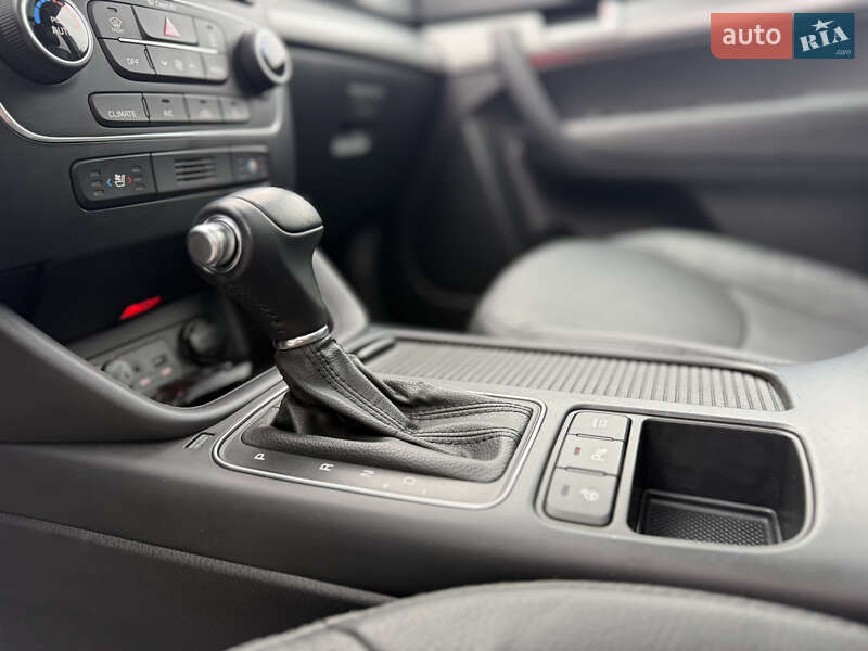 Внедорожник / Кроссовер Kia Sorento 2014 в Луцке фото 58 Внедорожник / Кроссовер Kia Sorento 2014 в Луцке