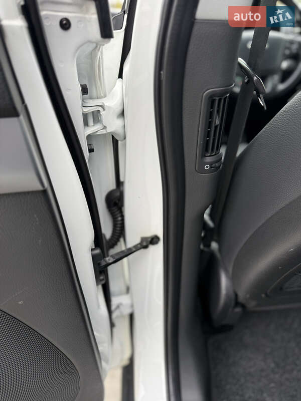 Внедорожник / Кроссовер Kia Sorento 2014 в Луцке фото 129 Внедорожник / Кроссовер Kia Sorento 2014 в Луцке