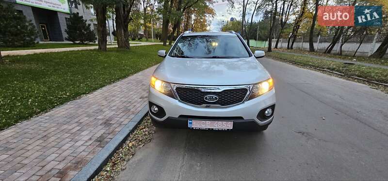 Позашляховик / Кросовер Kia Sorento 2013 в Києві фото 23 Позашляховик / Кросовер Kia Sorento 2013 в Києві