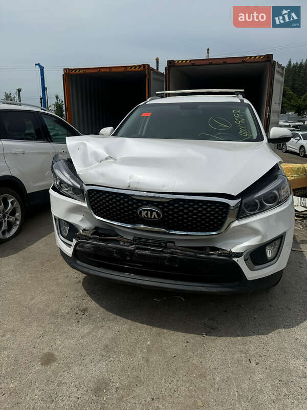 Внедорожник / Кроссовер Kia Sorento 2016 в Киеве