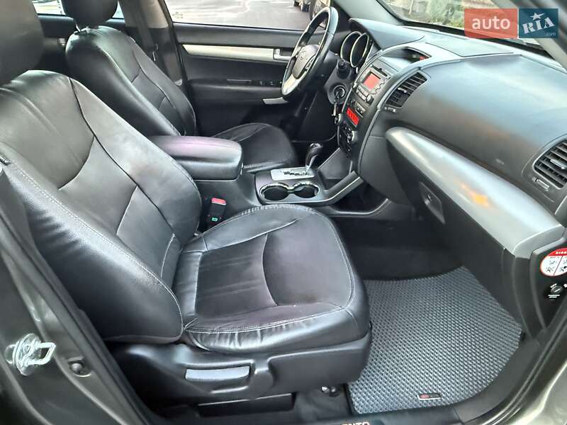Внедорожник / Кроссовер Kia Sorento 2011 в Борисполе фото 51 Внедорожник / Кроссовер Kia Sorento 2011 в Борисполе