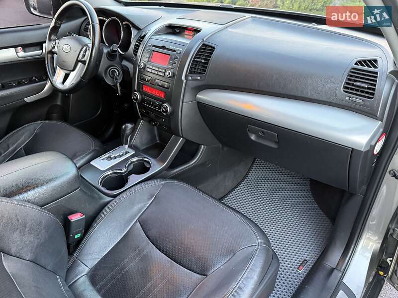 Внедорожник / Кроссовер Kia Sorento 2011 в Борисполе фото 54 Внедорожник / Кроссовер Kia Sorento 2011 в Борисполе