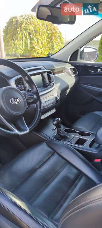Позашляховик / Кросовер Kia Sorento 2016 в Броварах