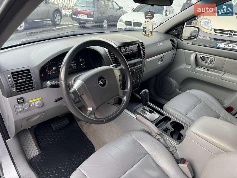 Позашляховик / Кросовер Kia Sorento 2004 в Чернівцях