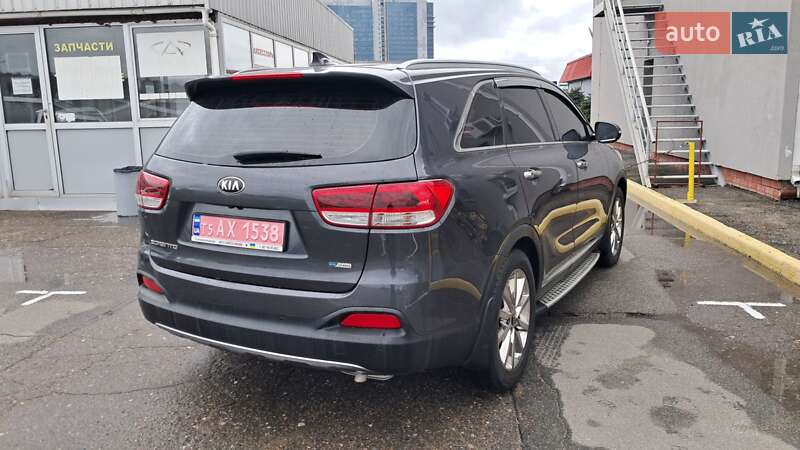 Внедорожник / Кроссовер Kia Sorento 2015 в Киеве фото 4 Внедорожник / Кроссовер Kia Sorento 2015 в Киеве