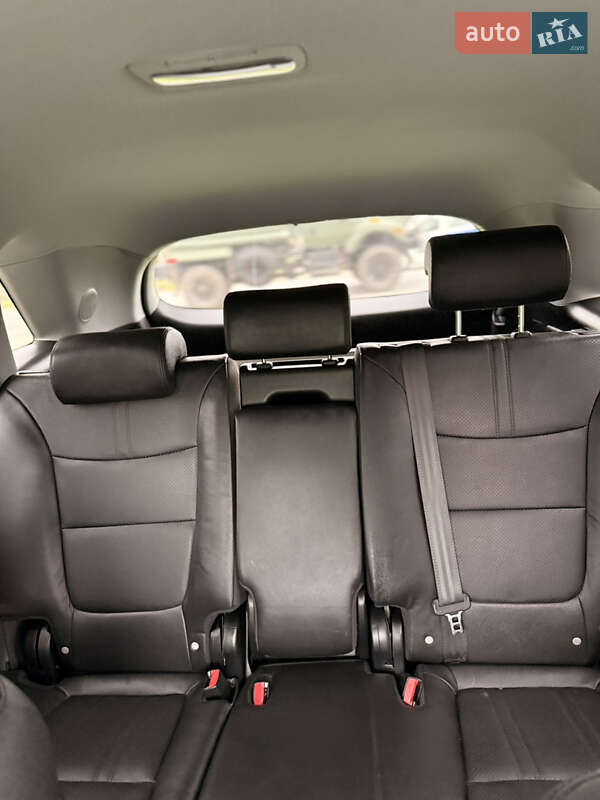 Позашляховик / Кросовер Kia Sorento 2014 в Дубні