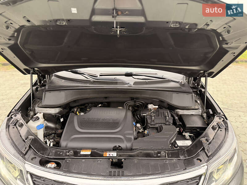 Позашляховик / Кросовер Kia Sorento 2014 в Дубні