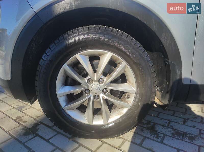 Позашляховик / Кросовер Kia Sorento 2016 в Івано-Франківську