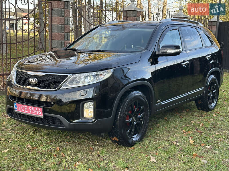 Позашляховик / Кросовер Kia Sorento 2013 в Стрию
