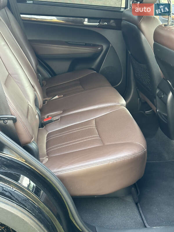 Позашляховик / Кросовер Kia Sorento 2013 в Стрию