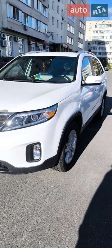 Позашляховик / Кросовер Kia Sorento 2013 в Обухові
