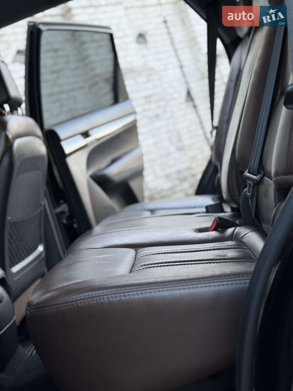 Внедорожник / Кроссовер Kia Sorento 2010 в Самборе