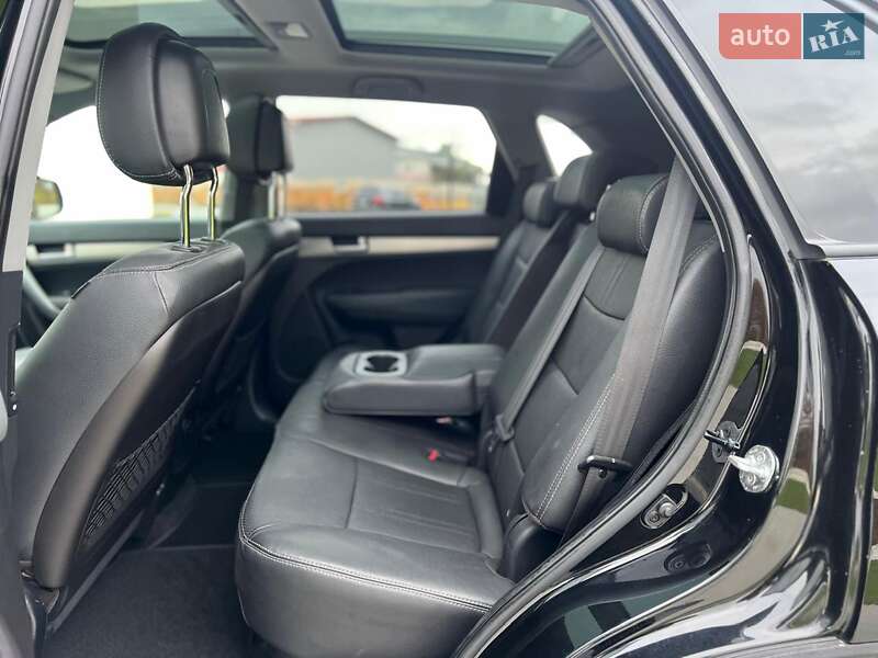 Внедорожник / Кроссовер Kia Sorento 2011 в Луцке