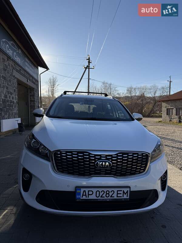 Внедорожник / Кроссовер Kia Sorento 2018 в Яремче фото 5 Внедорожник / Кроссовер Kia Sorento 2018 в Яремче