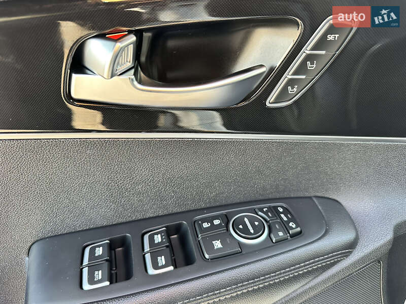 Позашляховик / Кросовер Kia Sorento 2015 в Дубні фото 34 Позашляховик / Кросовер Kia Sorento 2015 в Дубні