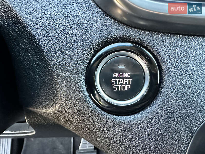 Позашляховик / Кросовер Kia Sorento 2015 в Дубні фото 43 Позашляховик / Кросовер Kia Sorento 2015 в Дубні