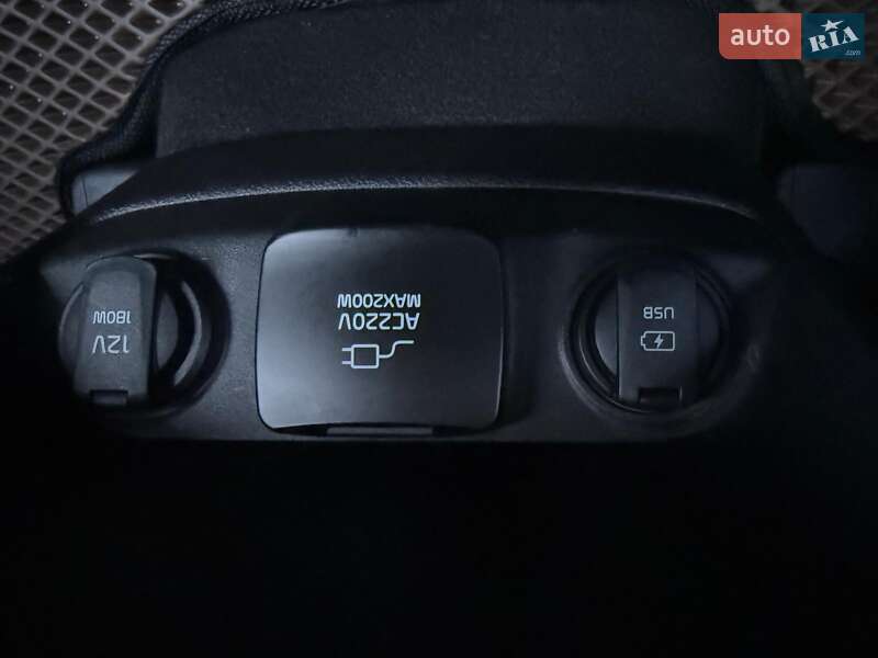 Внедорожник / Кроссовер Kia Sorento 2017 в Львове фото 31 Внедорожник / Кроссовер Kia Sorento 2017 в Львове