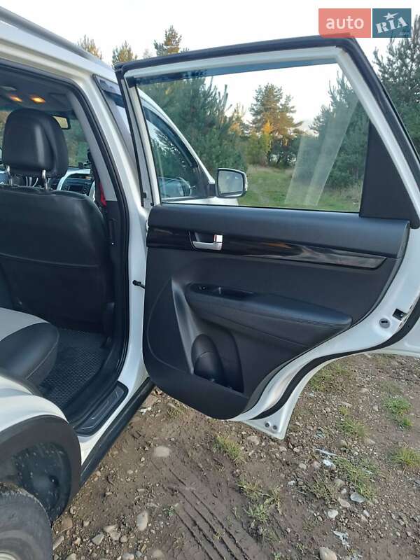 Внедорожник / Кроссовер Kia Sorento 2009 в Ивано-Франковске фото 16 Внедорожник / Кроссовер Kia Sorento 2009 в Ивано-Франковске