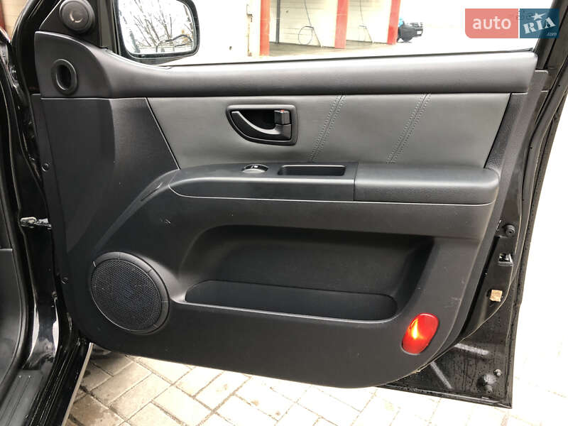 Внедорожник / Кроссовер Kia Sorento 2007 в Ровно фото 18 Внедорожник / Кроссовер Kia Sorento 2007 в Ровно