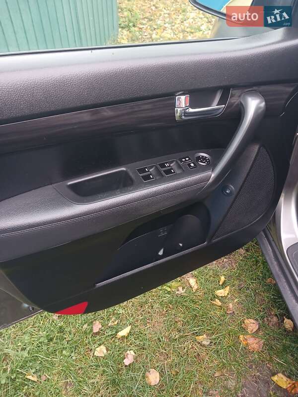 Внедорожник / Кроссовер Kia Sorento 2011 в Киеве фото 7 Внедорожник / Кроссовер Kia Sorento 2011 в Киеве