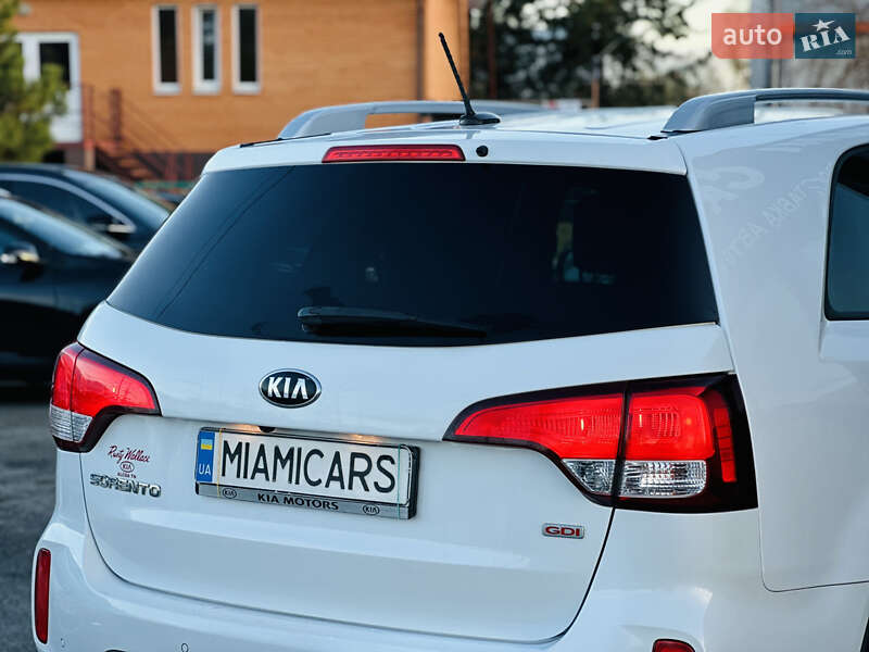Внедорожник / Кроссовер Kia Sorento 2013 в Харькове