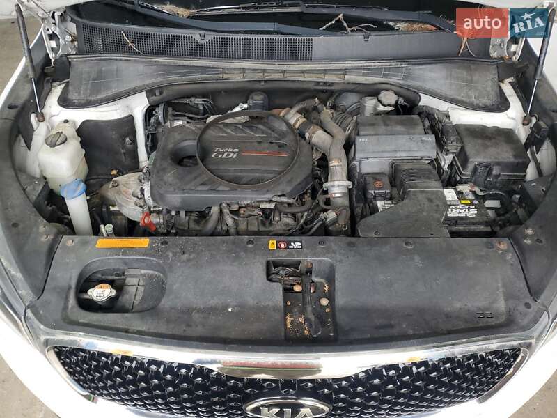 Внедорожник / Кроссовер Kia Sorento 2015 в Черкассах фото 12 Внедорожник / Кроссовер Kia Sorento 2015 в Черкассах