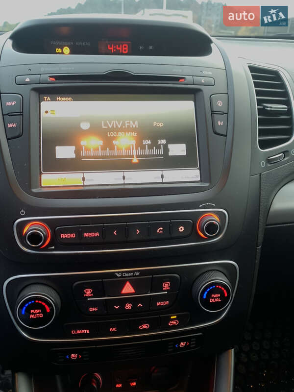 Внедорожник / Кроссовер Kia Sorento 2014 в Львове