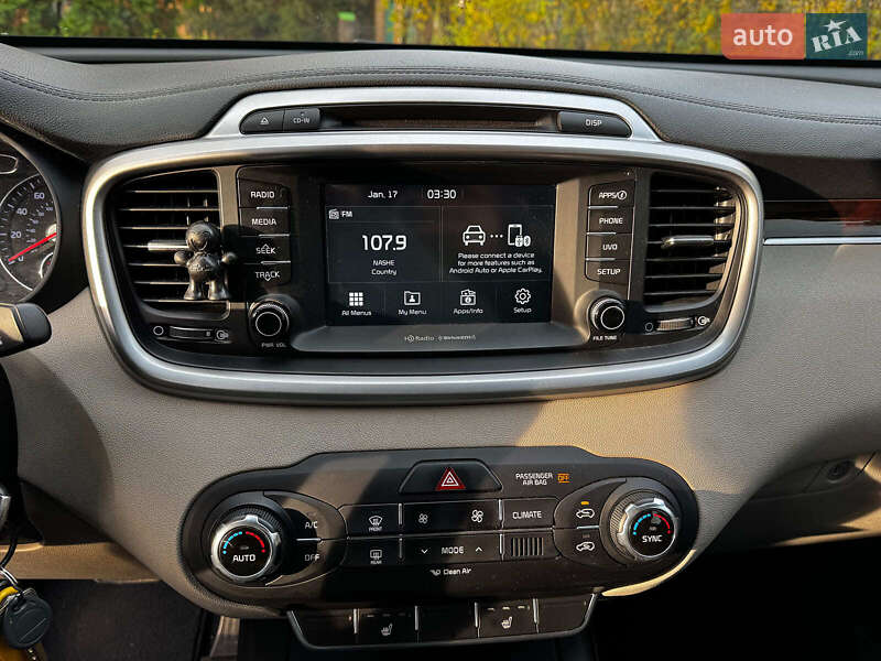 Внедорожник / Кроссовер Kia Sorento 2017 в Киеве фото 17 Внедорожник / Кроссовер Kia Sorento 2017 в Киеве