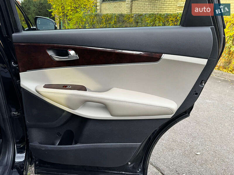 Внедорожник / Кроссовер Kia Sorento 2017 в Киеве фото 29 Внедорожник / Кроссовер Kia Sorento 2017 в Киеве