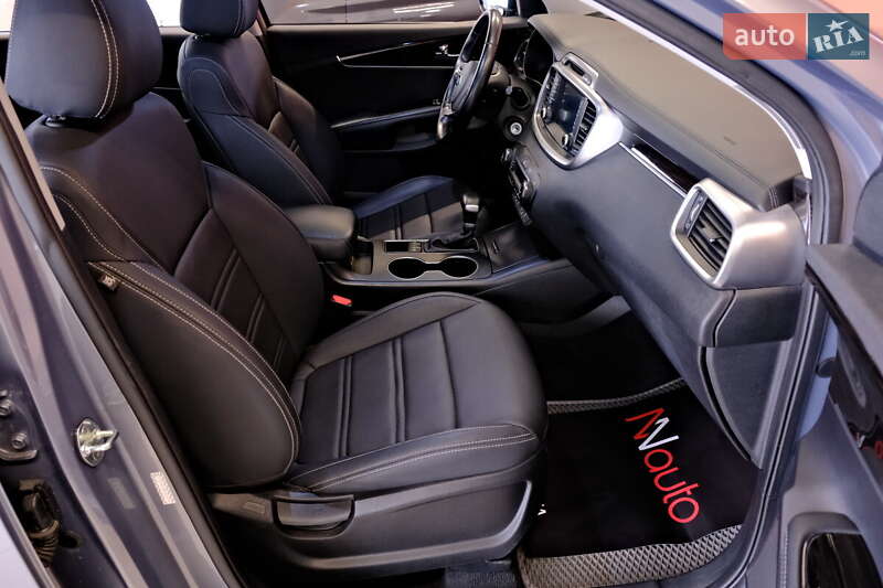 Внедорожник / Кроссовер Kia Sorento 2019 в Одессе фото 18 Внедорожник / Кроссовер Kia Sorento 2019 в Одессе
