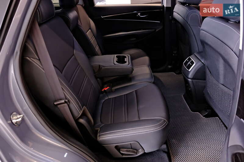 Внедорожник / Кроссовер Kia Sorento 2019 в Одессе фото 20 Внедорожник / Кроссовер Kia Sorento 2019 в Одессе