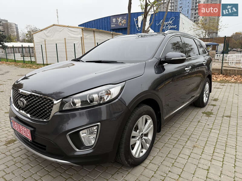 Внедорожник / Кроссовер Kia Sorento 2017 в Одессе фото 3 Внедорожник / Кроссовер Kia Sorento 2017 в Одессе