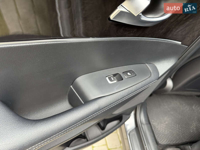 Внедорожник / Кроссовер Kia Sorento 2017 в Одессе фото 15 Внедорожник / Кроссовер Kia Sorento 2017 в Одессе