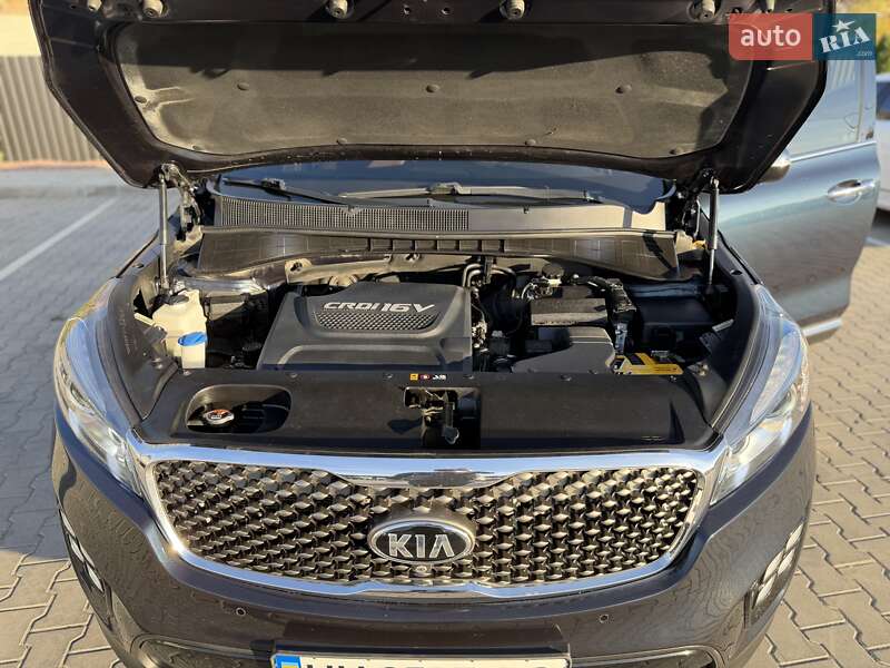 Внедорожник / Кроссовер Kia Sorento 2017 в Одессе