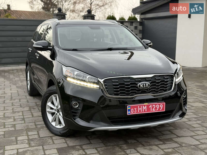 Позашляховик / Кросовер Kia Sorento 2019 в Рівному