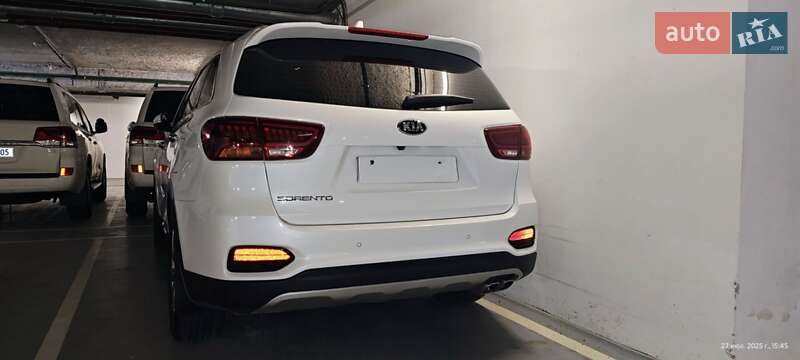 Позашляховик / Кросовер Kia Sorento 2019 в Києві фото 3 Позашляховик / Кросовер Kia Sorento 2019 в Києві