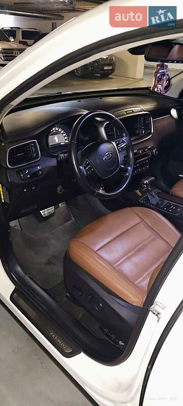 Позашляховик / Кросовер Kia Sorento 2019 в Києві фото 12 Позашляховик / Кросовер Kia Sorento 2019 в Києві