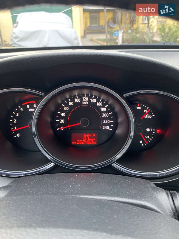 Позашляховик / Кросовер Kia Sorento 2010 в Криничках фото 12 Позашляховик / Кросовер Kia Sorento 2010 в Криничках