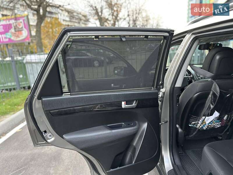 Внедорожник / Кроссовер Kia Sorento 2014 в Киеве