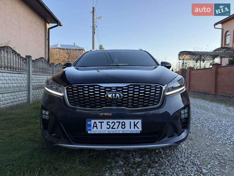 Позашляховик / Кросовер Kia Sorento 2017 в Івано-Франківську
