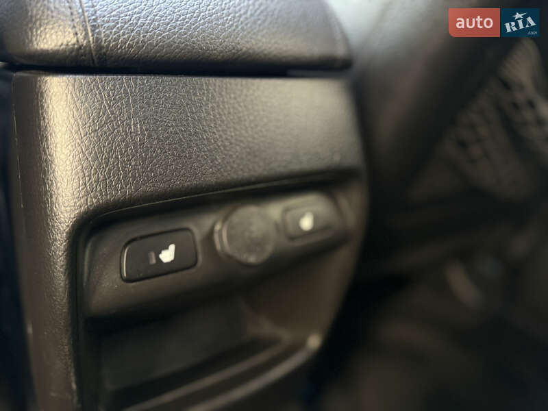 Внедорожник / Кроссовер Kia Sorento 2012 в Ивано-Франковске