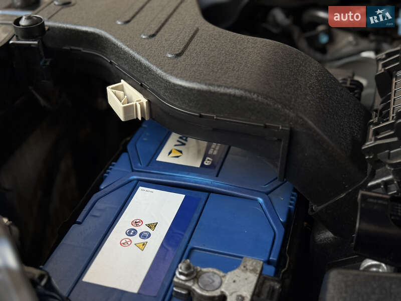 Внедорожник / Кроссовер Kia Sorento 2012 в Ивано-Франковске