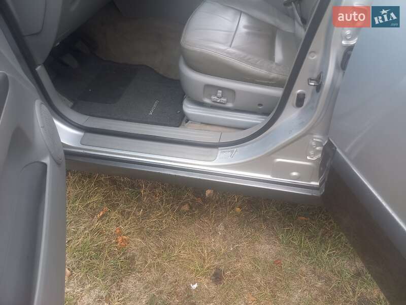 Внедорожник / Кроссовер Kia Sorento 2006 в Александровке (Краматорского района) фото 4 Внедорожник / Кроссовер Kia Sorento 2006 в Александровке (Краматорского района)