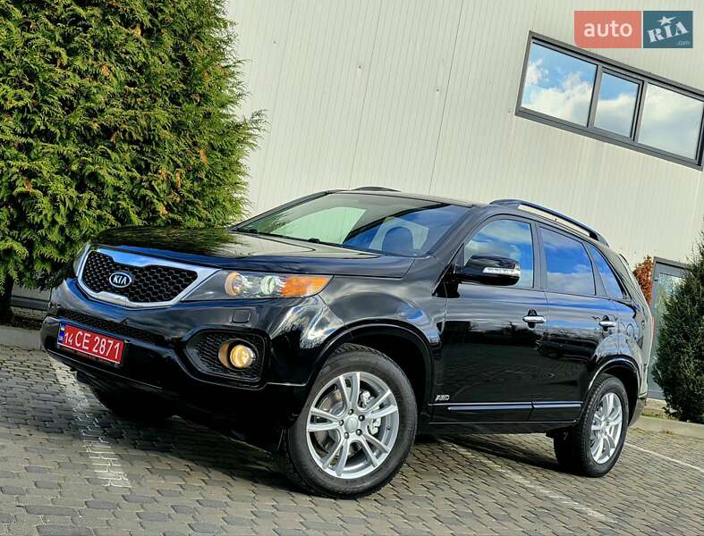 Внедорожник / Кроссовер Kia Sorento 2013 в Ивано-Франковске